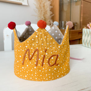 Geburtstagskrone senfgelb personalisiert