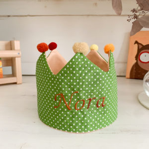 Geburtstagskrone grün personalisiert